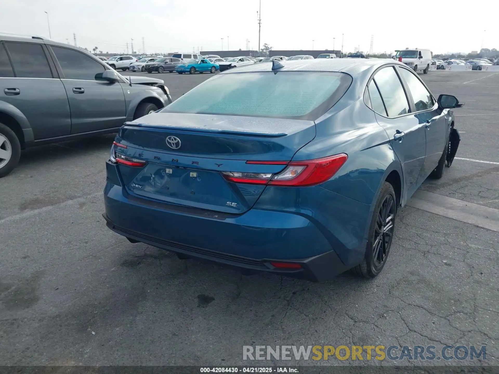 4 fotografías del automóvil dañado 4T1DAACK3SU571104 TOYOTA CAMRY 2025