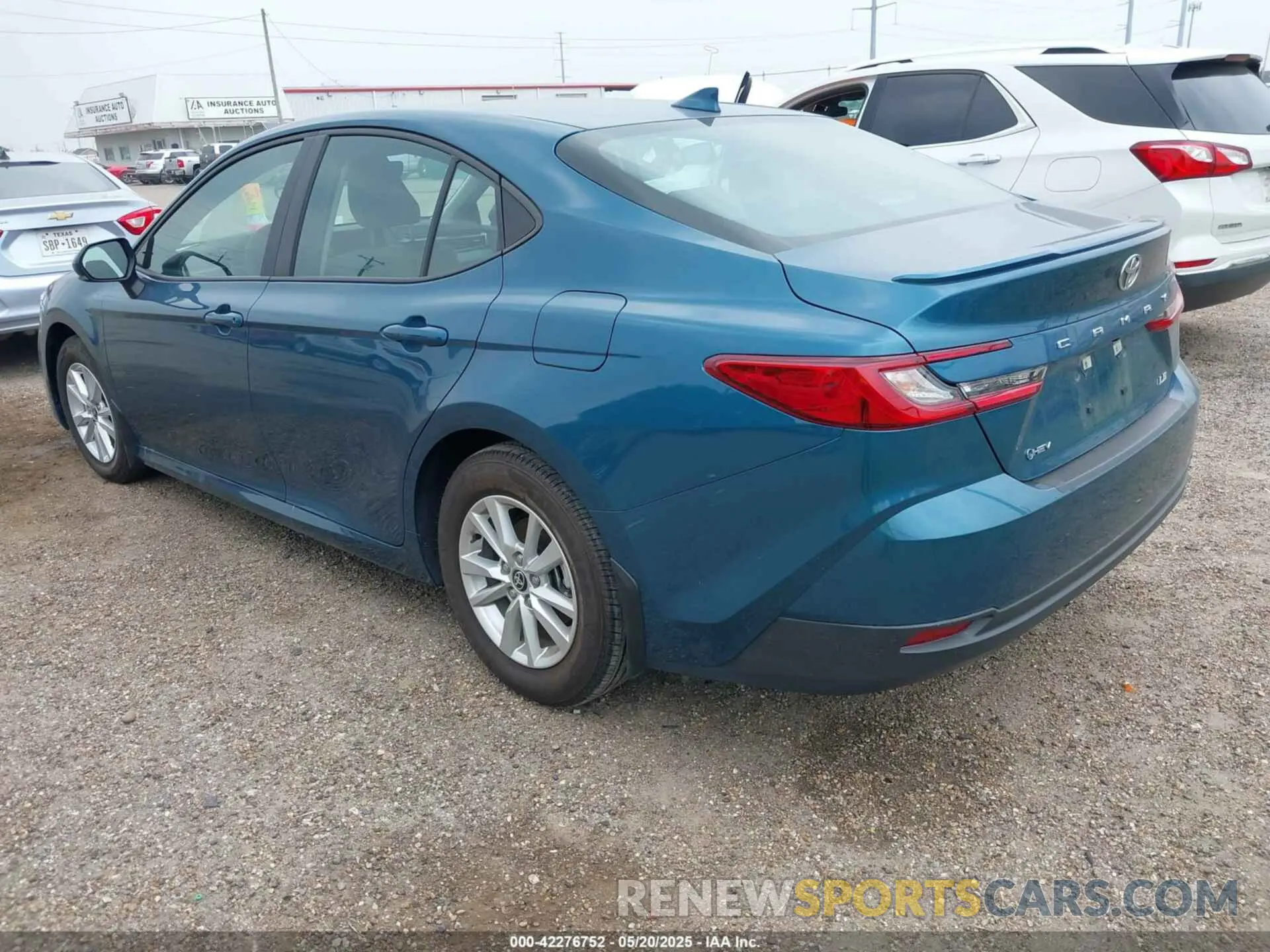 3 fotografías del automóvil dañado 4T1DAACK3SU577727 TOYOTA CAMRY 2025