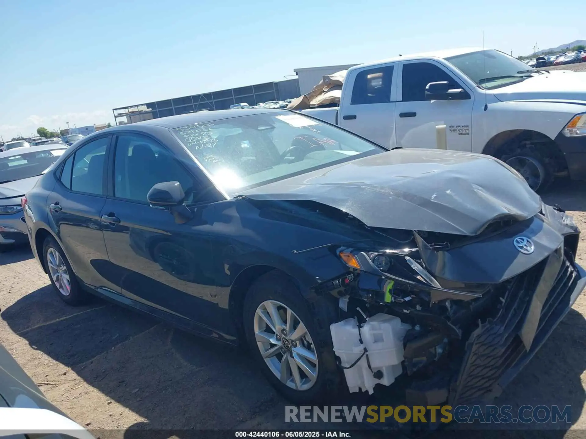 12 fotografías del automóvil dañado 4T1DAACK3SU579056 TOYOTA CAMRY 2025