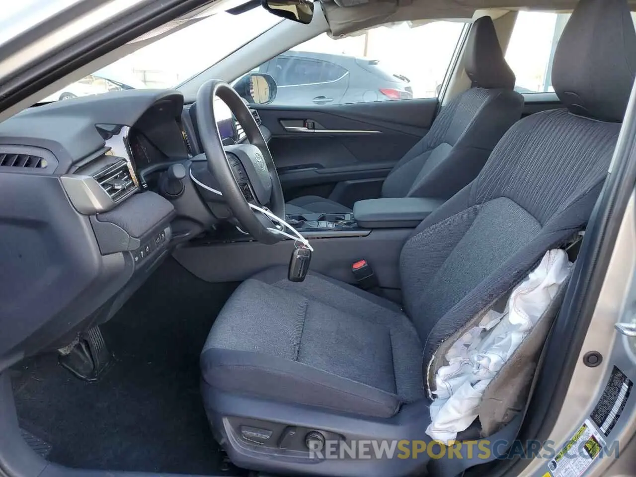 7 fotografías del automóvil dañado 4T1DAACK4SU028053 TOYOTA CAMRY 2025