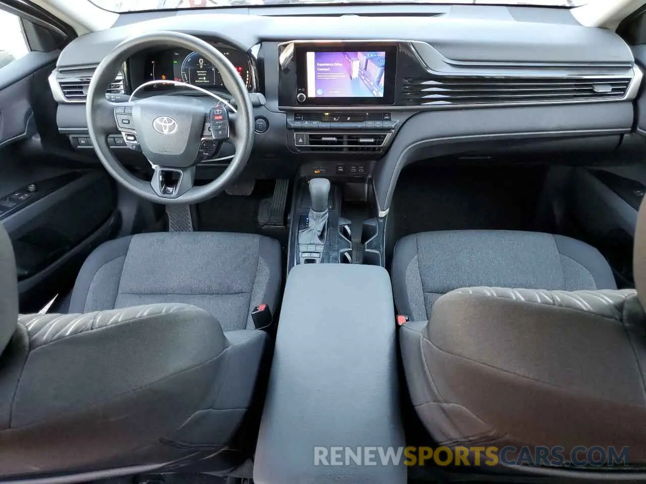 8 fotografías del automóvil dañado 4T1DAACK4SU028053 TOYOTA CAMRY 2025
