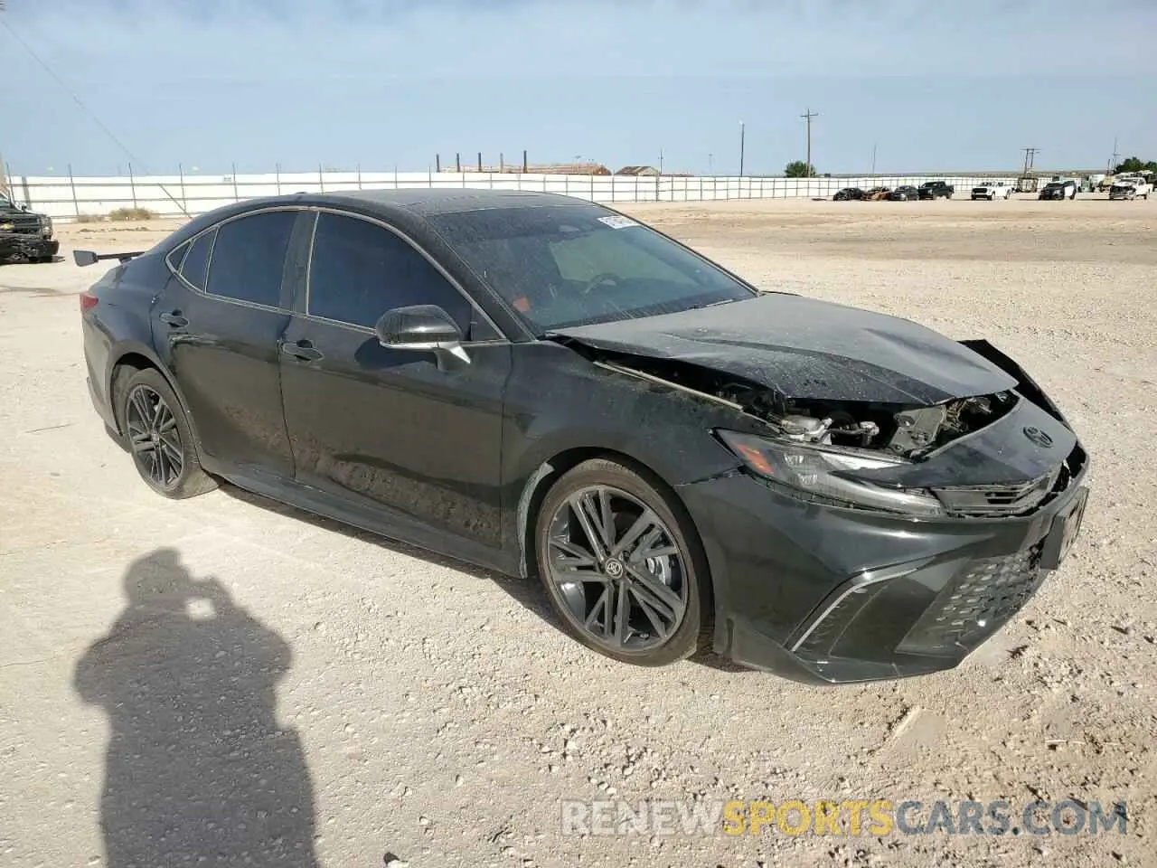 4 fotografías del automóvil dañado 4T1DAACK4SU043667 TOYOTA CAMRY 2025