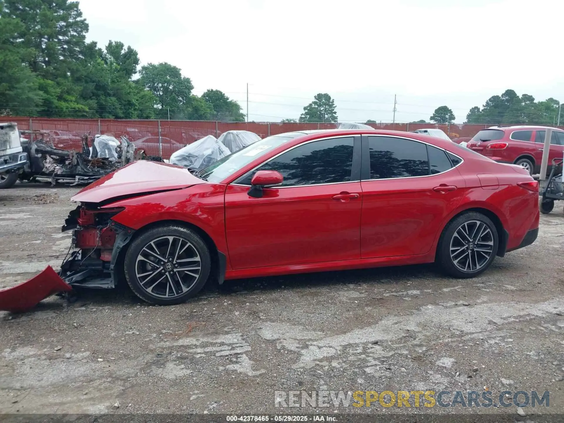 15 fotografías del automóvil dañado 4T1DAACK4SU080640 TOYOTA CAMRY 2025