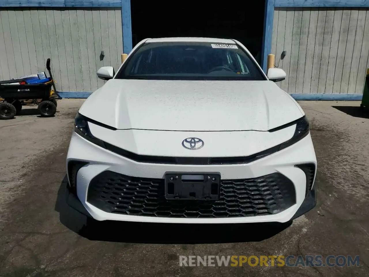 5 fotografías del automóvil dañado 4T1DAACK4SU098152 TOYOTA CAMRY 2025
