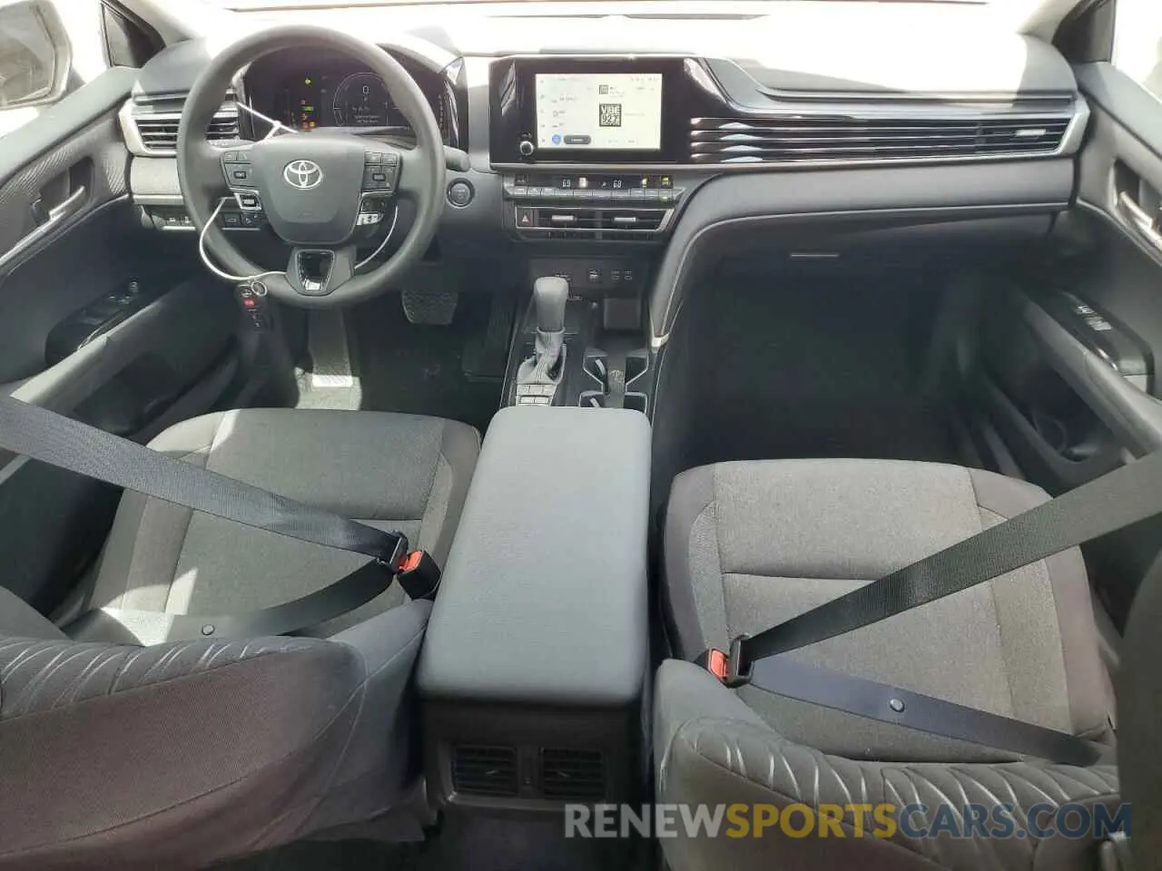 8 fotografías del automóvil dañado 4T1DAACK4SU109330 TOYOTA CAMRY 2025