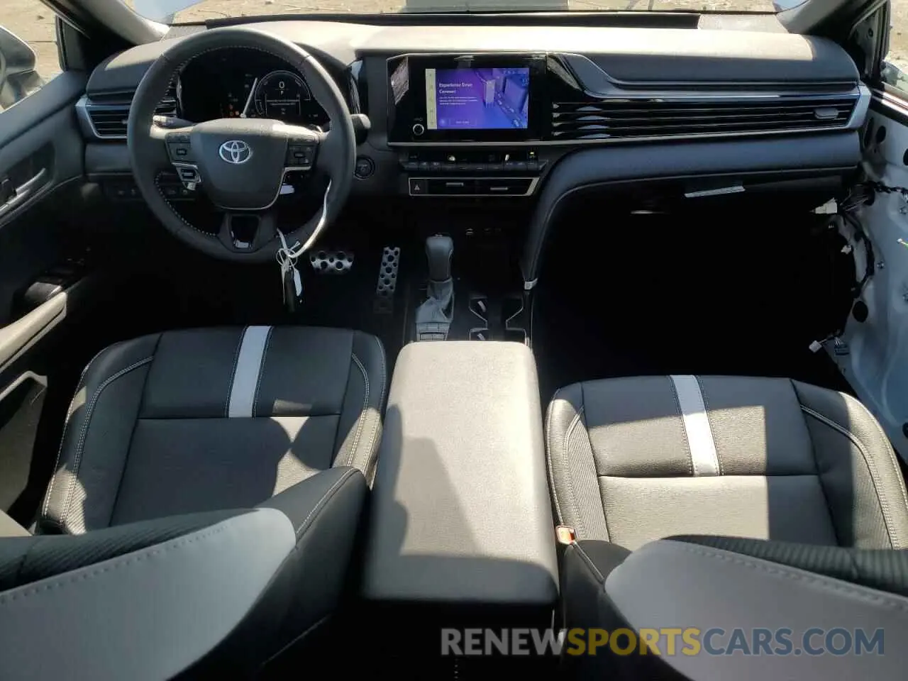 8 fotografías del automóvil dañado 4T1DAACK4SU120666 TOYOTA CAMRY 2025