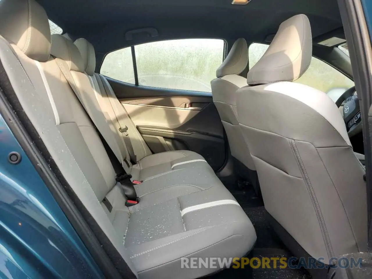 10 fotografías del automóvil dañado 4T1DAACK4SU131022 TOYOTA CAMRY 2025