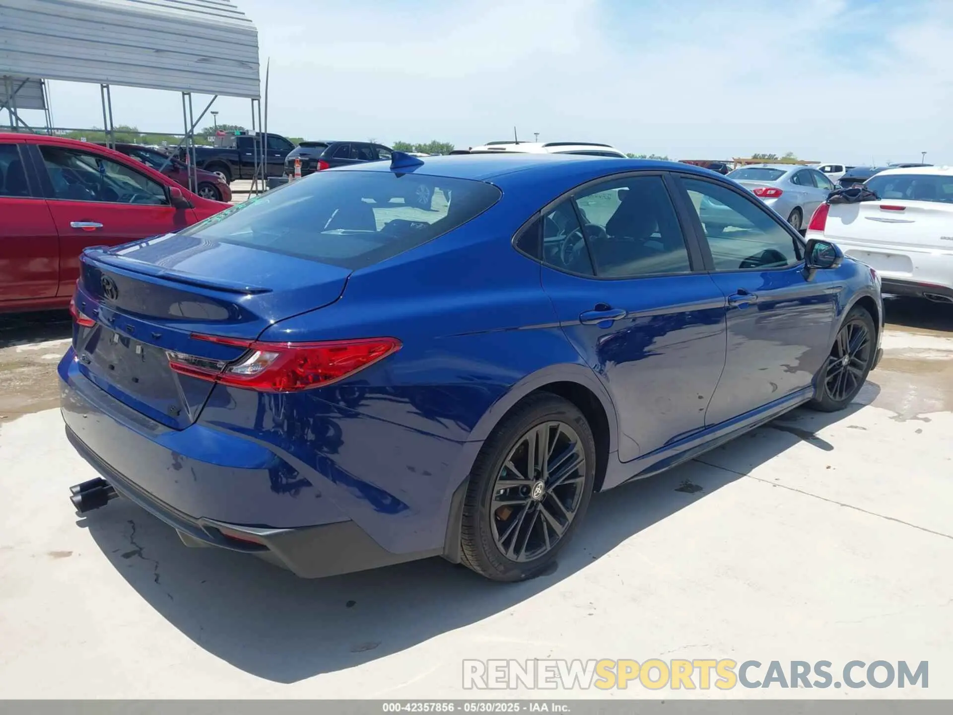 4 fotografías del automóvil dañado 4T1DAACK4SU145535 TOYOTA CAMRY 2025