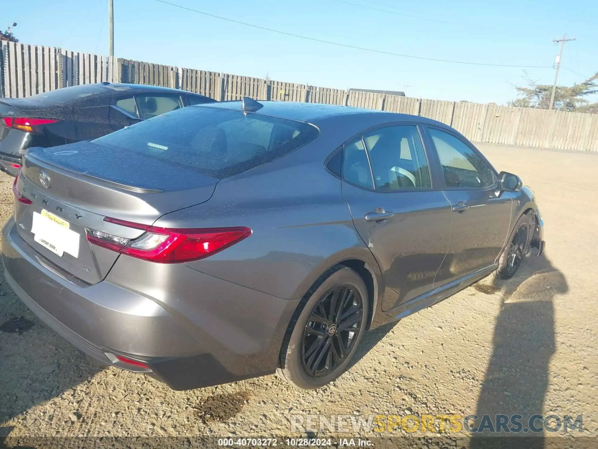 4 fotografías del automóvil dañado 4T1DAACK4SU503037 TOYOTA CAMRY 2025