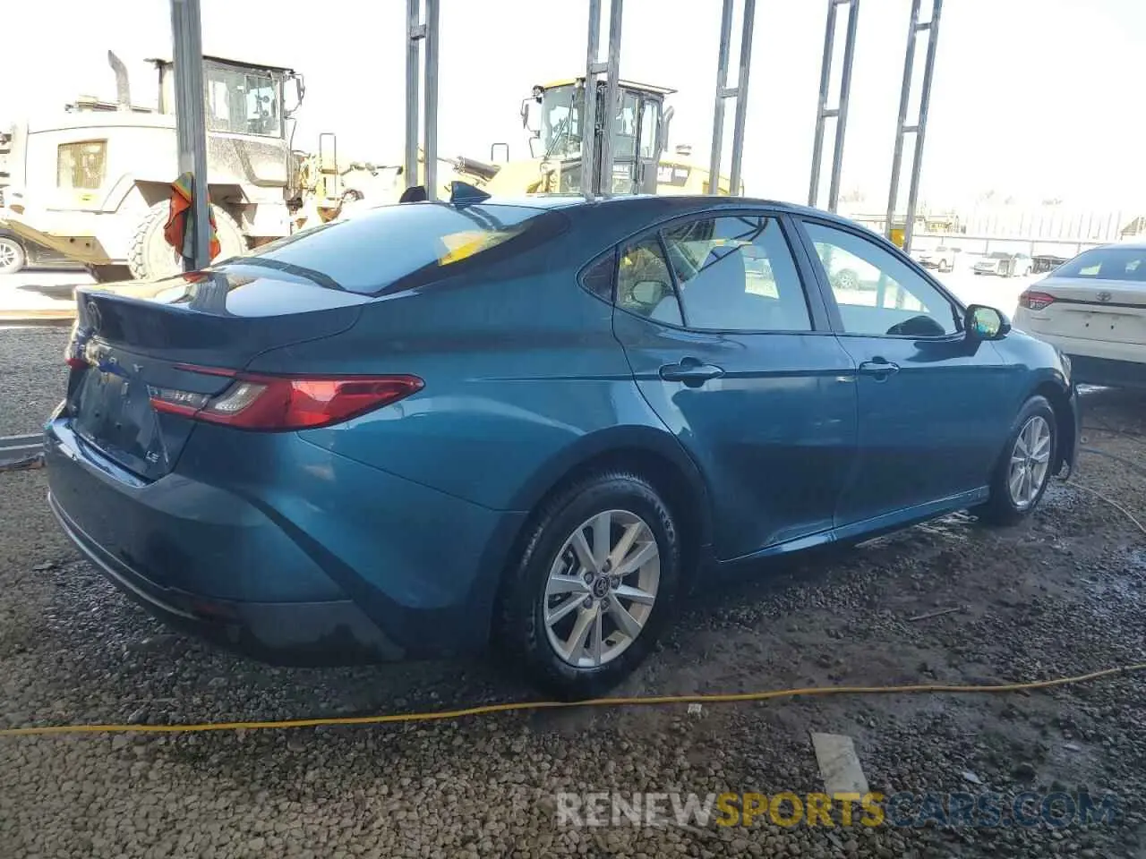 3 fotografías del automóvil dañado 4T1DAACK4SU504057 TOYOTA CAMRY 2025