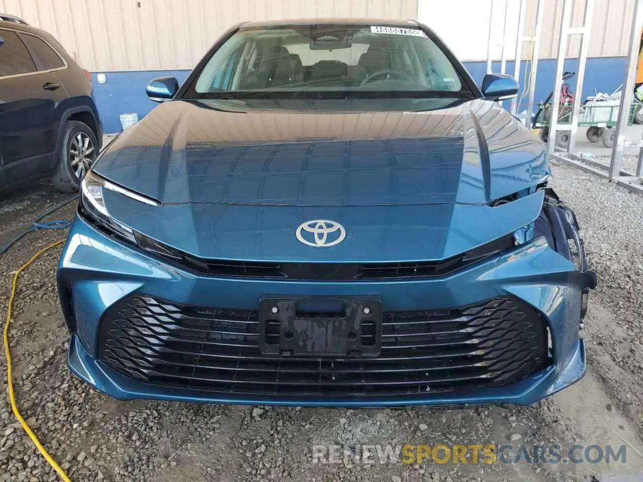 5 fotografías del automóvil dañado 4T1DAACK4SU504057 TOYOTA CAMRY 2025