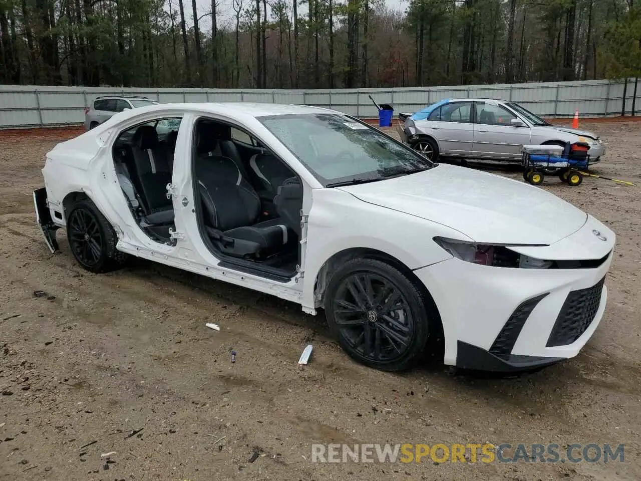 4 fotografías del automóvil dañado 4T1DAACK4SU506505 TOYOTA CAMRY 2025