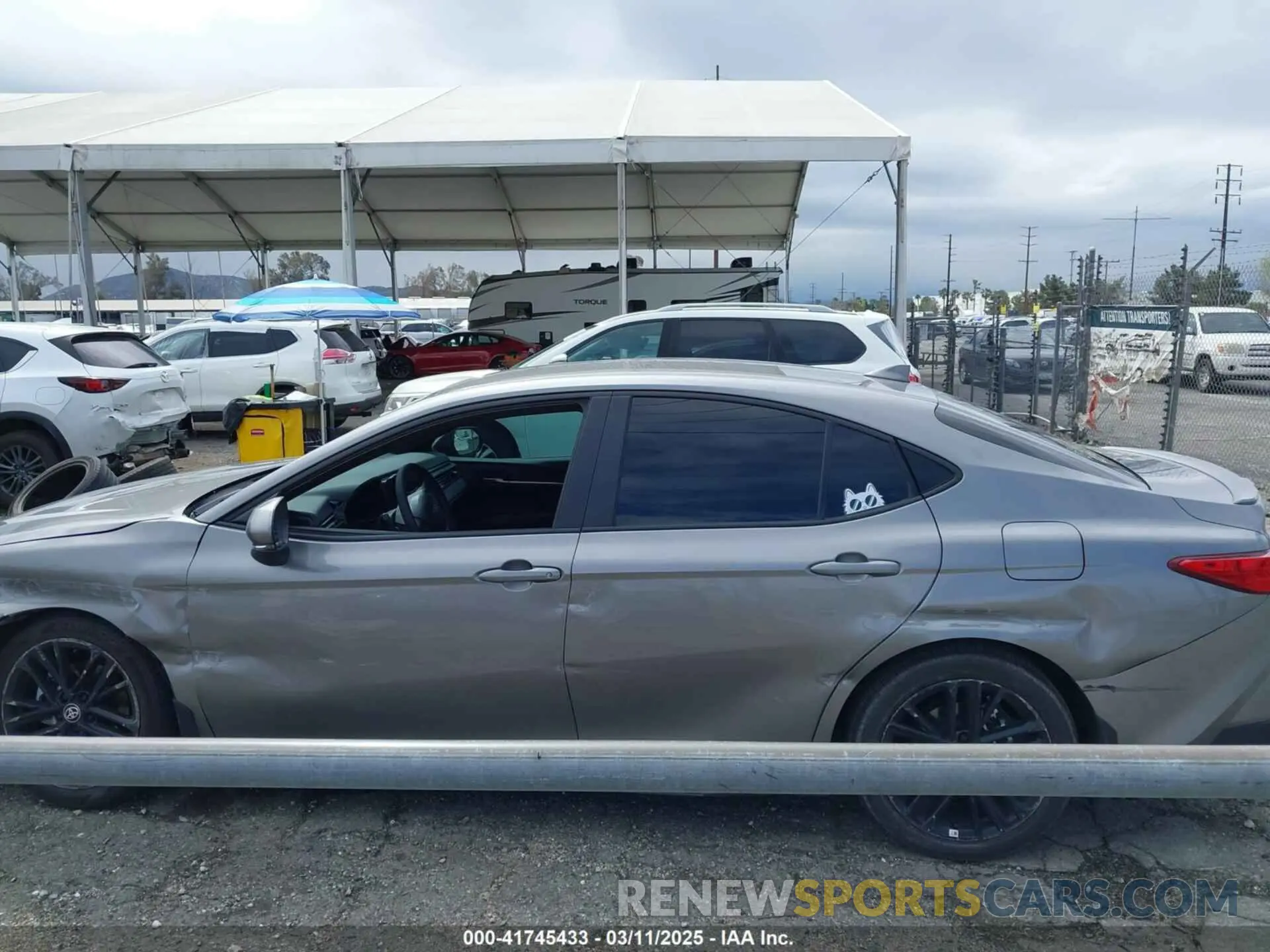 14 fotografías del automóvil dañado 4T1DAACK4SU511350 TOYOTA CAMRY 2025