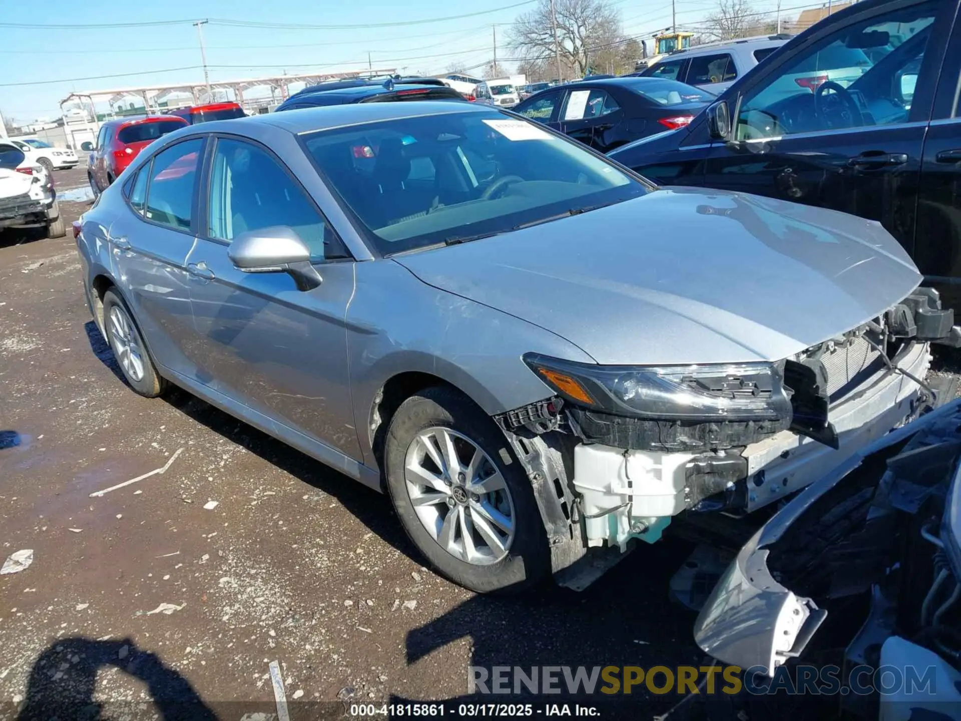 1 fotografías del automóvil dañado 4T1DAACK4SU517617 TOYOTA CAMRY 2025