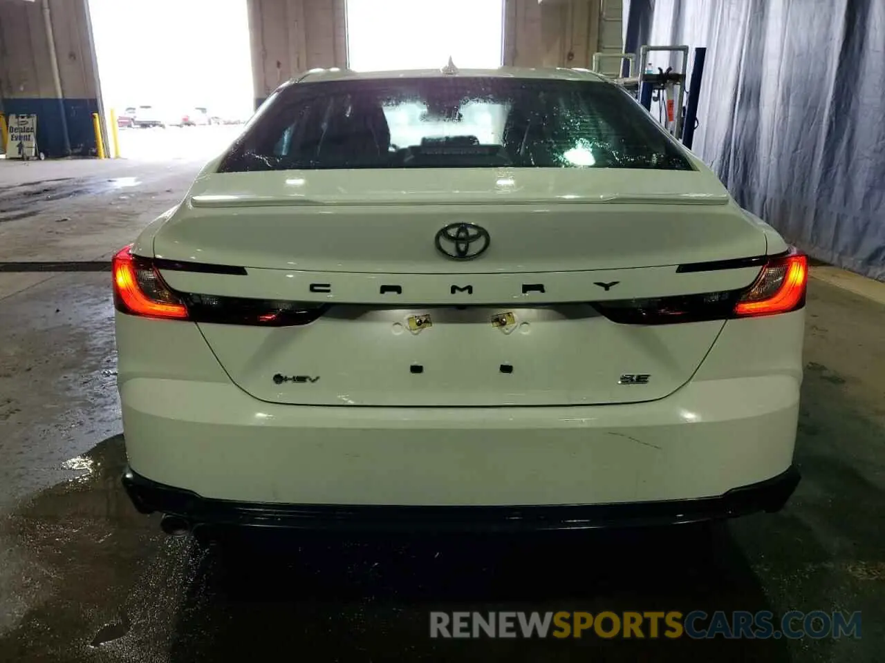6 fotografías del automóvil dañado 4T1DAACK4SU537480 TOYOTA CAMRY 2025
