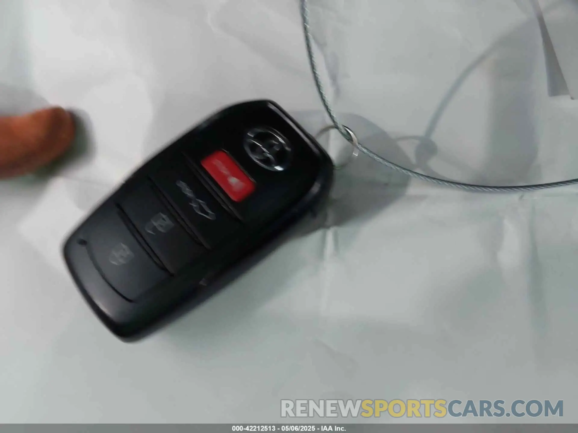 11 fotografías del automóvil dañado 4T1DAACK4SU555705 TOYOTA CAMRY 2025