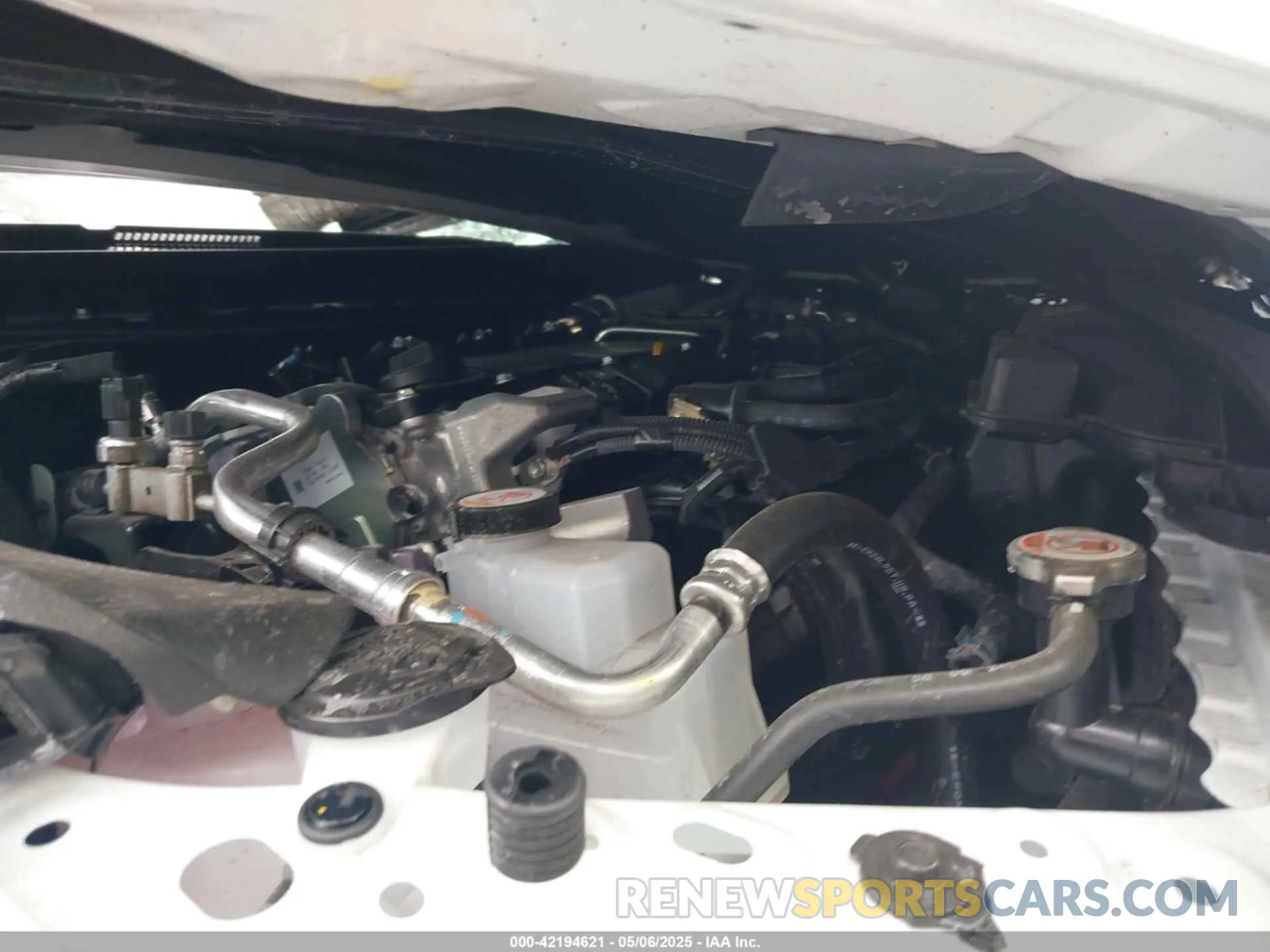 10 fotografías del automóvil dañado 4T1DAACK4SU557518 TOYOTA CAMRY 2025