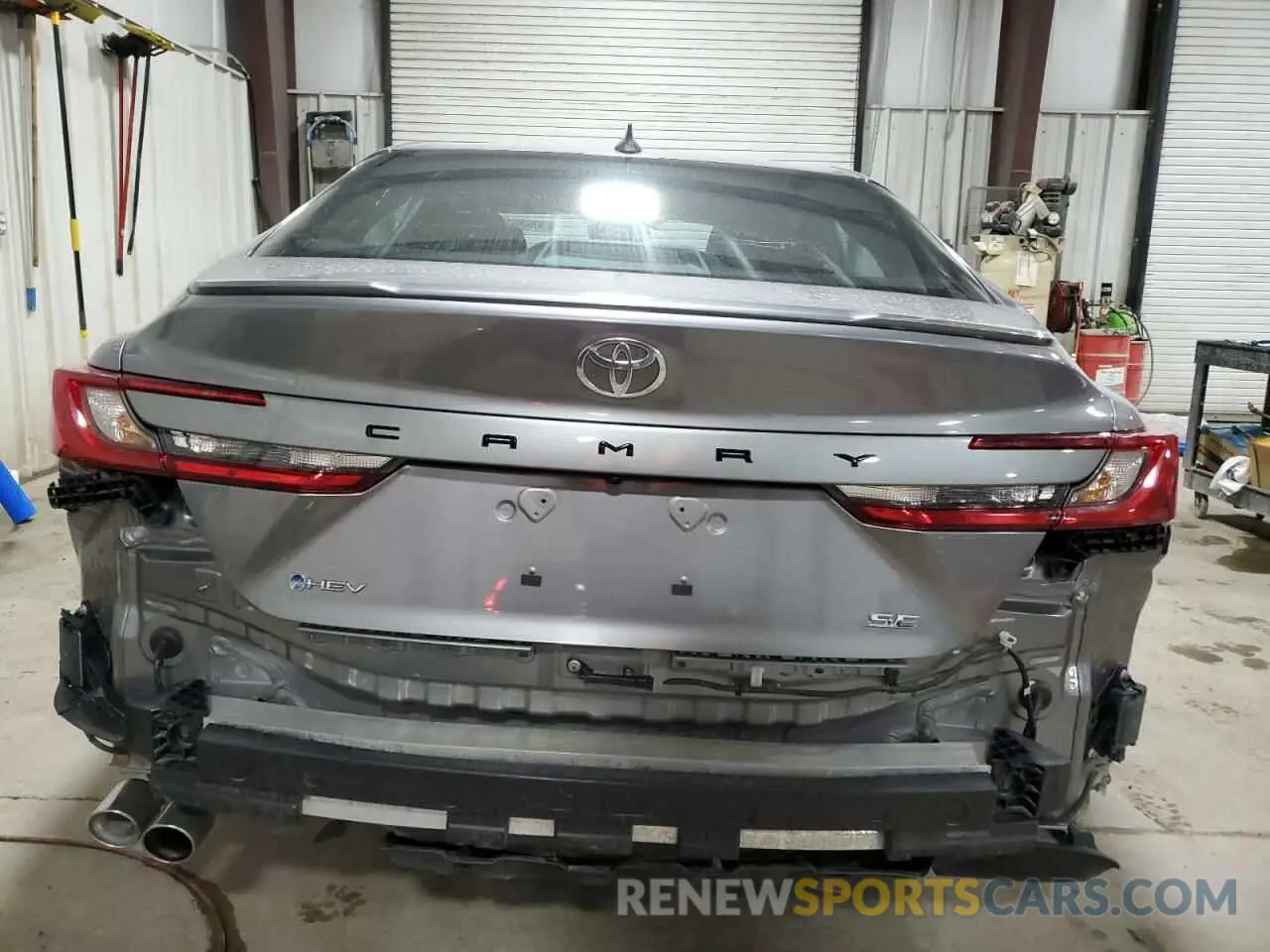 6 fotografías del automóvil dañado 4T1DAACK4SU571256 TOYOTA CAMRY 2025