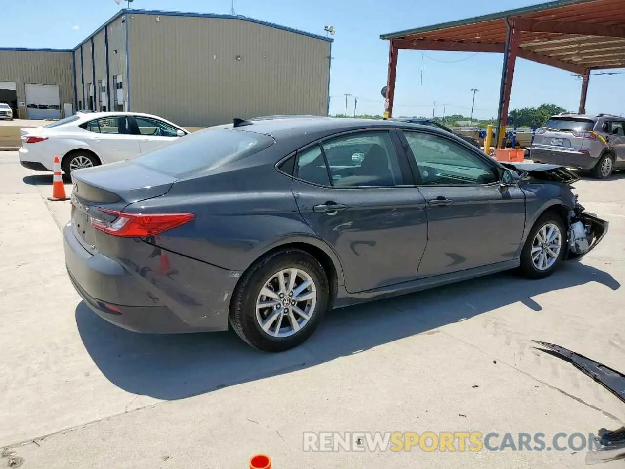3 fotografías del automóvil dañado 4T1DAACK4SU578661 TOYOTA CAMRY 2025
