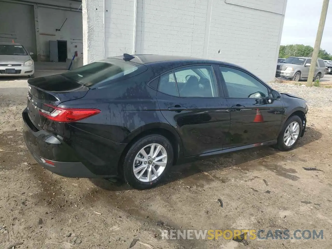 3 fotografías del automóvil dañado 4T1DAACK4SU586906 TOYOTA CAMRY 2025