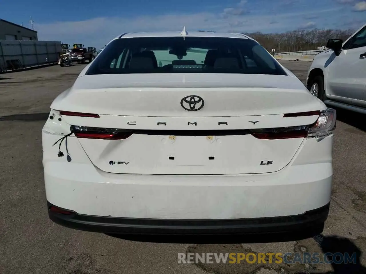 6 fotografías del automóvil dañado 4T1DAACK5SU006367 TOYOTA CAMRY 2025