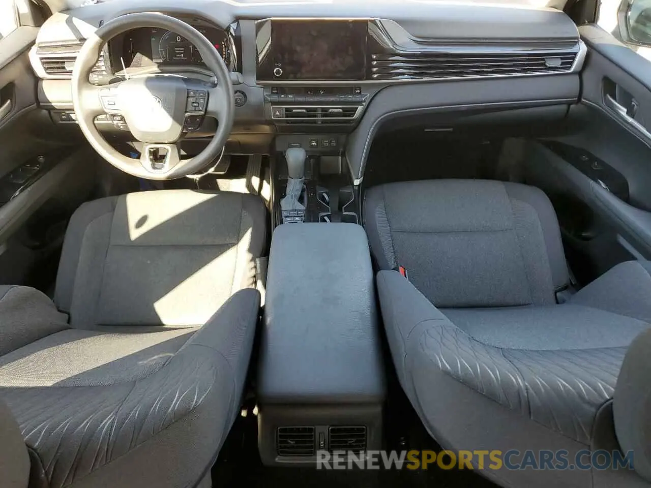 8 fotografías del automóvil dañado 4T1DAACK5SU006367 TOYOTA CAMRY 2025