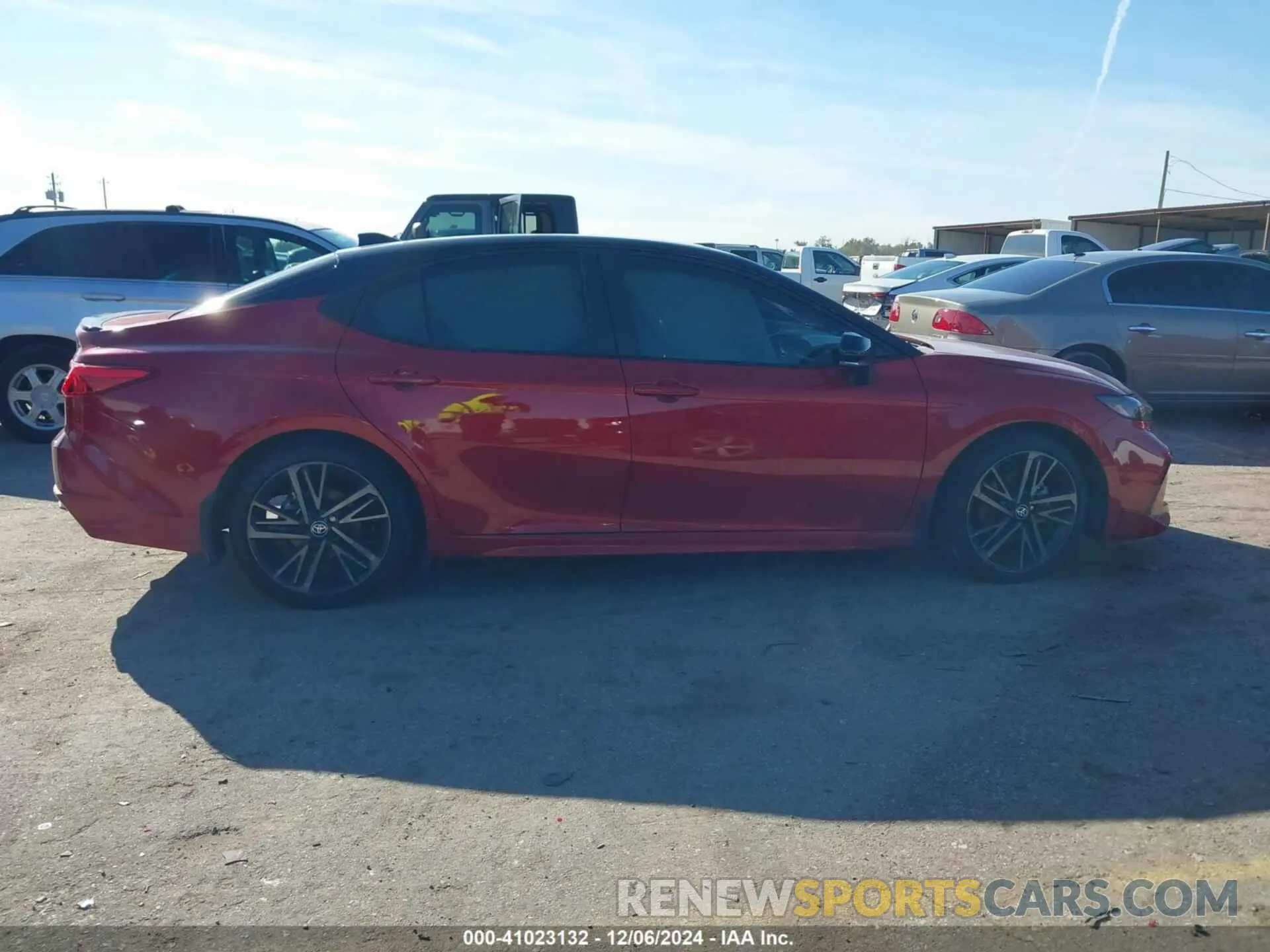 13 fotografías del automóvil dañado 4T1DAACK5SU006708 TOYOTA CAMRY 2025