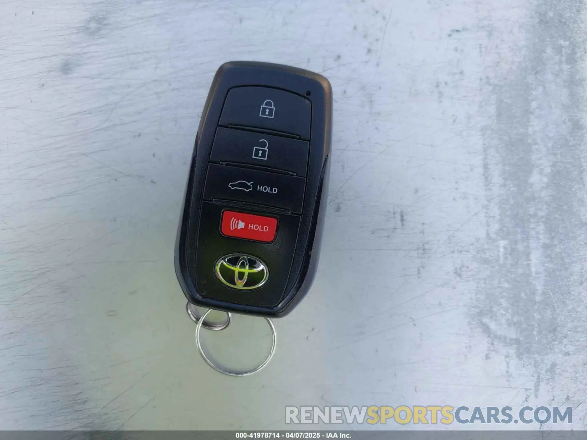 11 fotografías del automóvil dañado 4T1DAACK5SU008796 TOYOTA CAMRY 2025