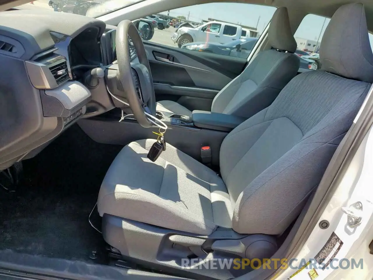 7 fotografías del automóvil dañado 4T1DAACK5SU030331 TOYOTA CAMRY 2025