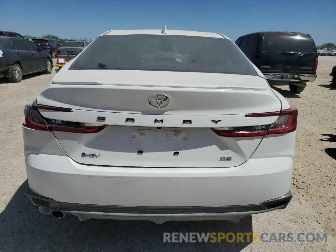 6 fotografías del automóvil dañado 4T1DAACK5SU046495 TOYOTA CAMRY 2025