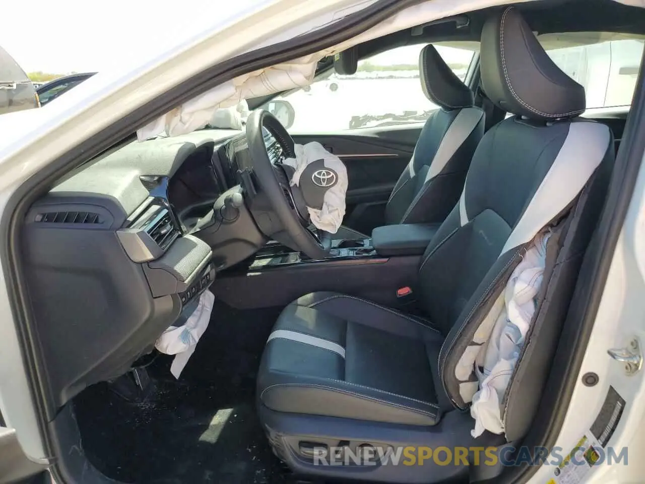 7 fotografías del automóvil dañado 4T1DAACK5SU046495 TOYOTA CAMRY 2025