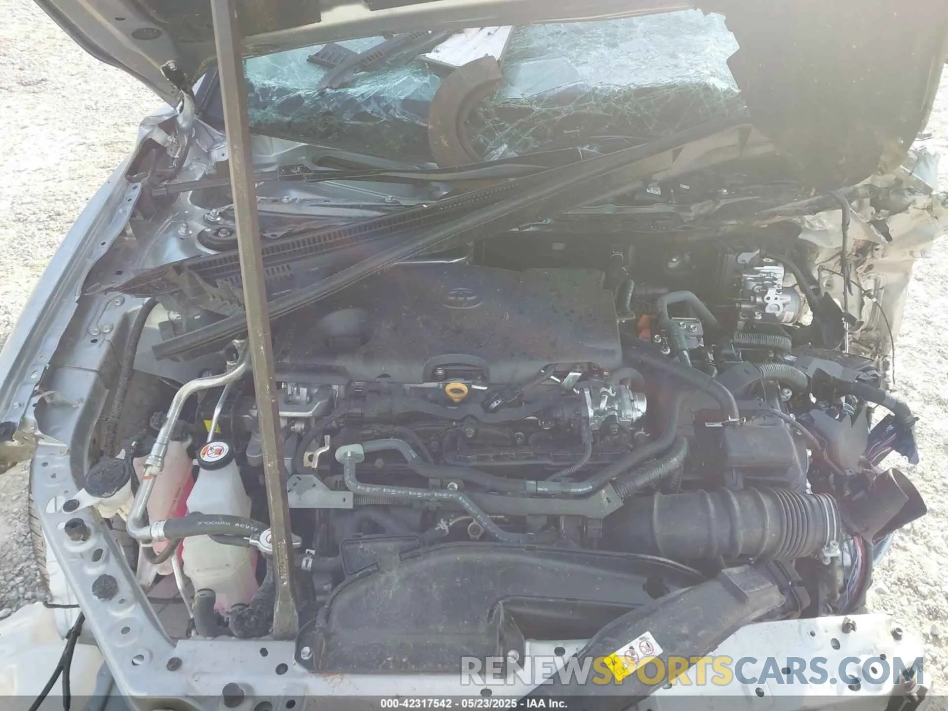 10 fotografías del automóvil dañado 4T1DAACK5SU046593 TOYOTA CAMRY 2025