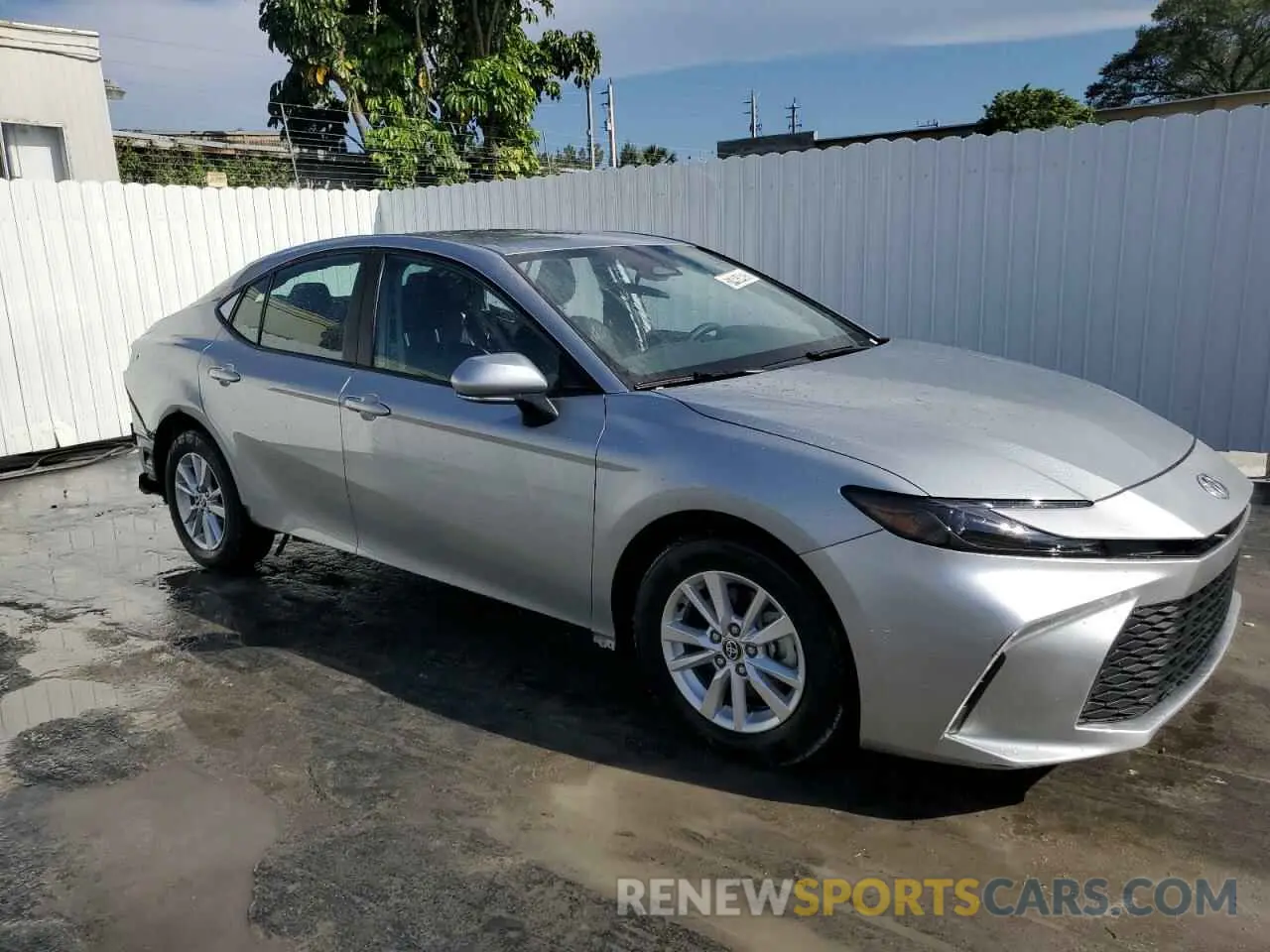 4 fotografías del automóvil dañado 4T1DAACK5SU060154 TOYOTA CAMRY 2025