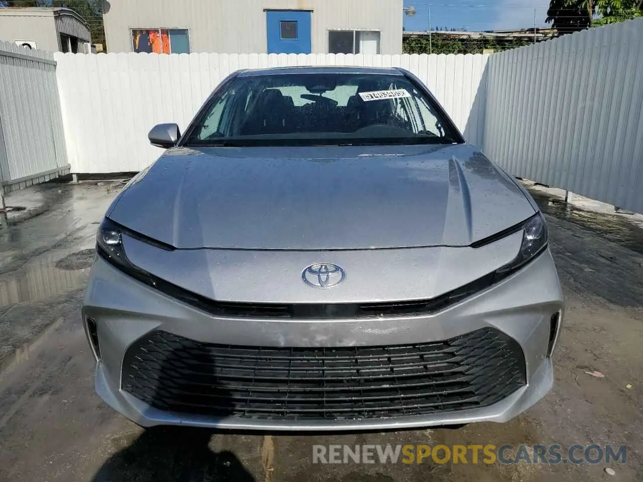 5 fotografías del automóvil dañado 4T1DAACK5SU060154 TOYOTA CAMRY 2025