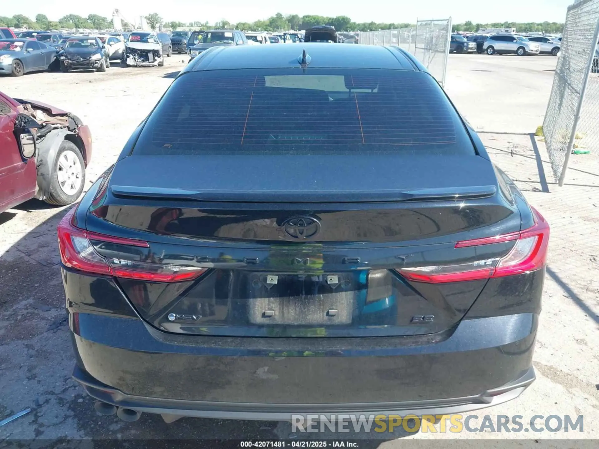 16 fotografías del automóvil dañado 4T1DAACK5SU060848 TOYOTA CAMRY 2025