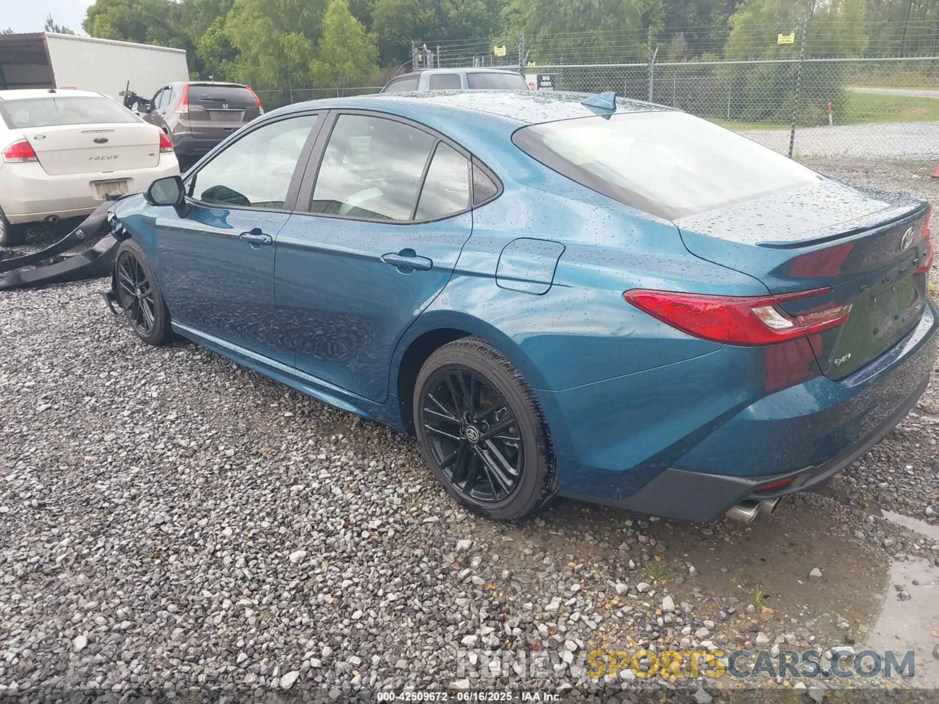 3 fotografías del automóvil dañado 4T1DAACK5SU060980 TOYOTA CAMRY 2025