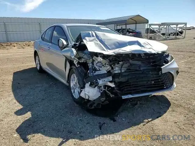 11 fotografías del automóvil dañado 4T1DAACK5SU102533 TOYOTA CAMRY 2025