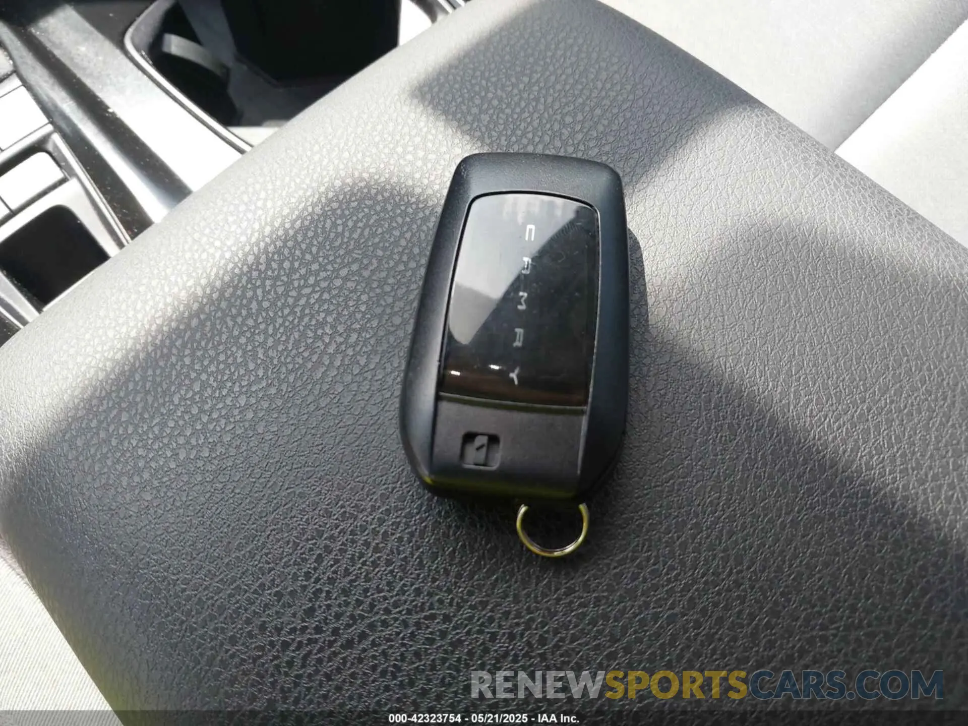 11 fotografías del automóvil dañado 4T1DAACK5SU108929 TOYOTA CAMRY 2025