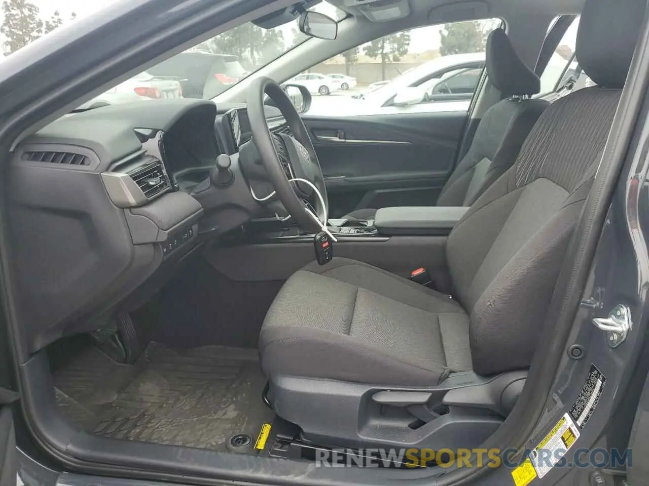 7 fotografías del automóvil dañado 4T1DAACK5SU109966 TOYOTA CAMRY 2025