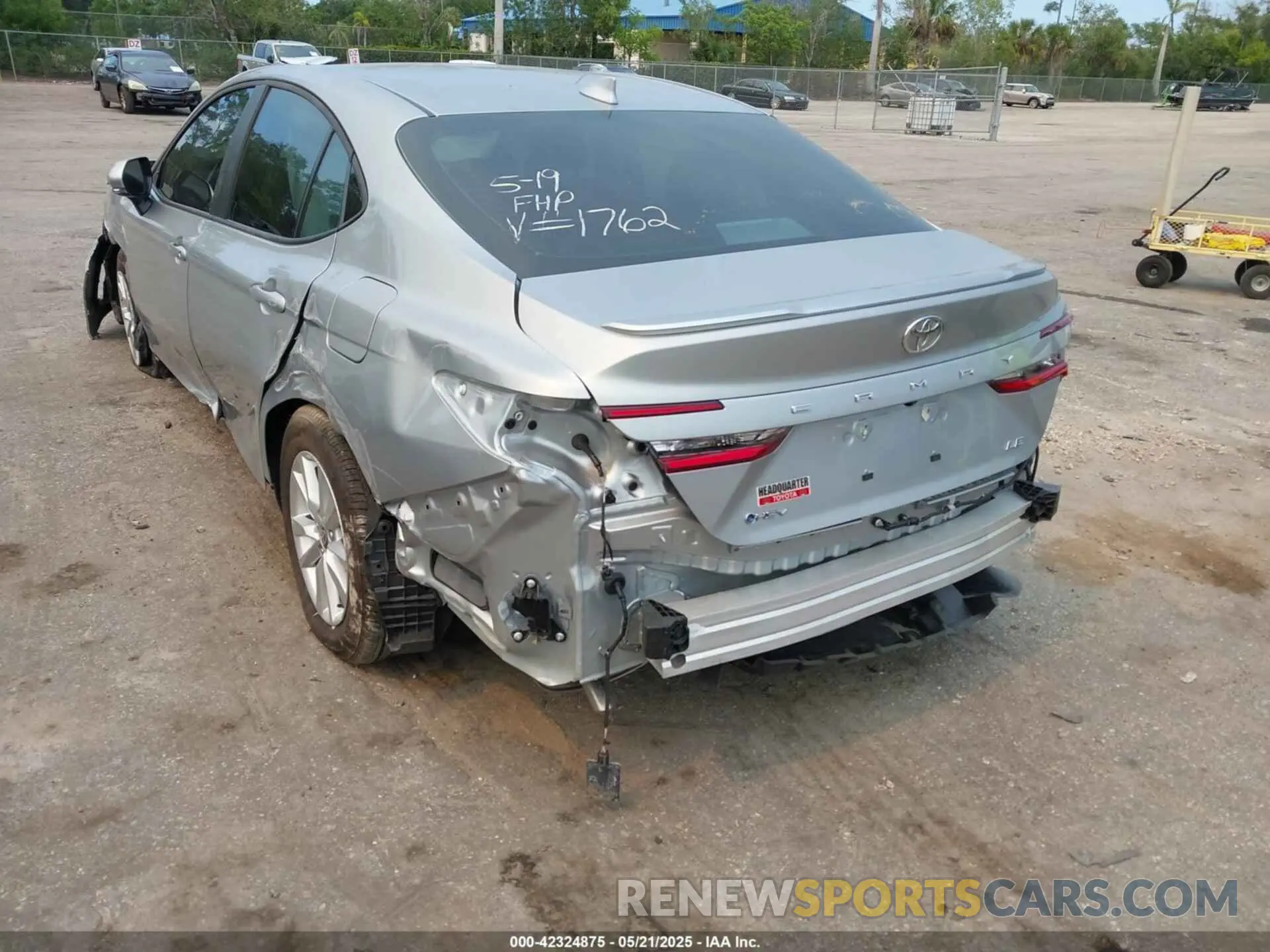 6 fotografías del automóvil dañado 4T1DAACK5SU121762 TOYOTA CAMRY 2025