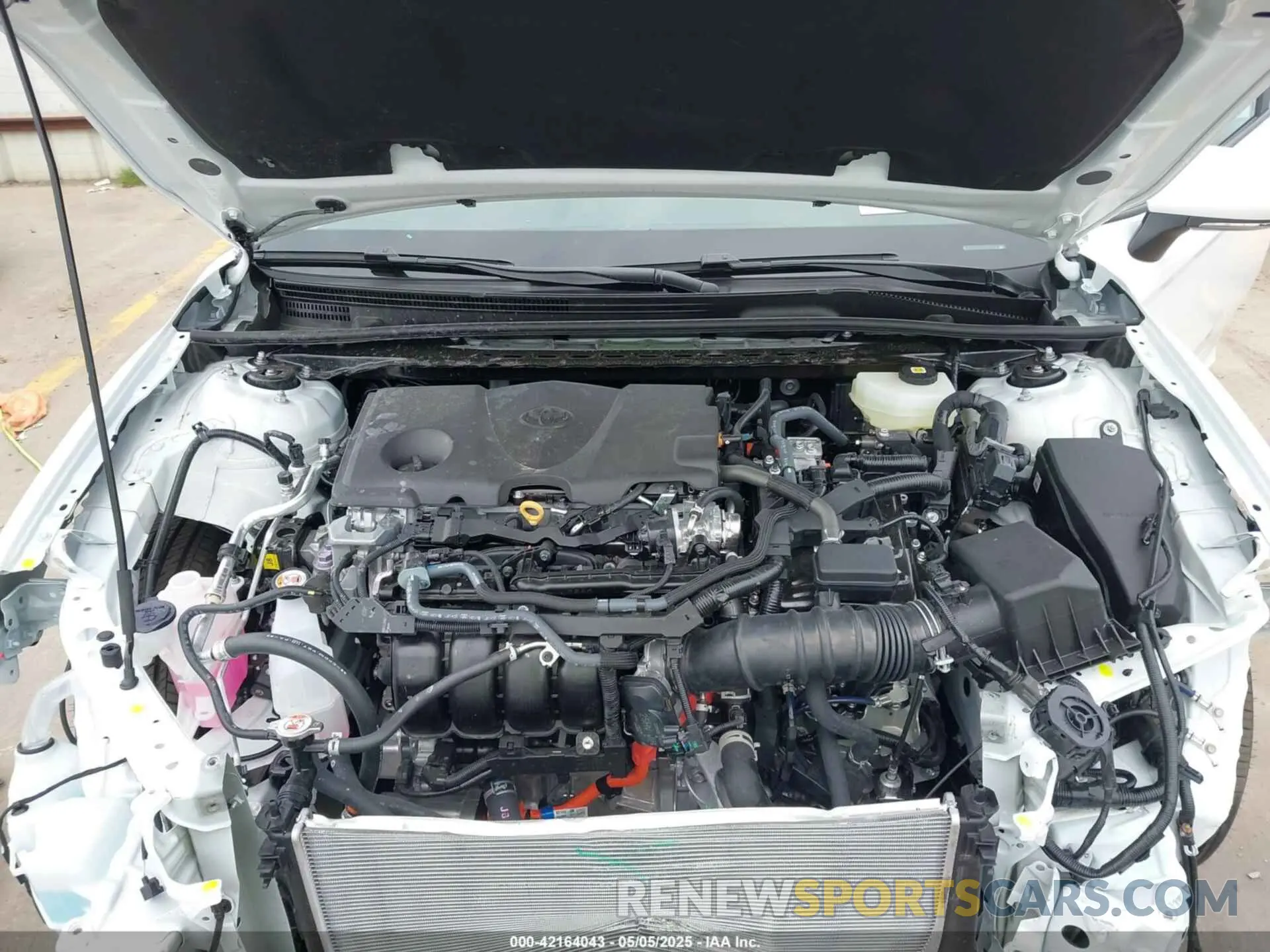 10 fotografías del automóvil dañado 4T1DAACK5SU140182 TOYOTA CAMRY 2025