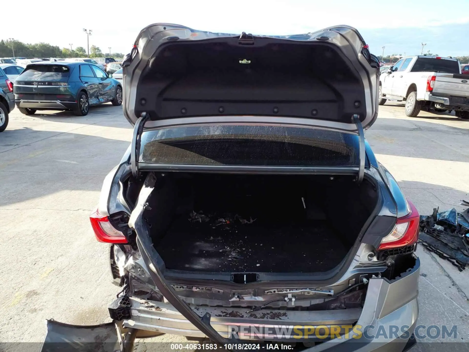 17 fotografías del automóvil dañado 4T1DAACK5SU501765 TOYOTA CAMRY 2025
