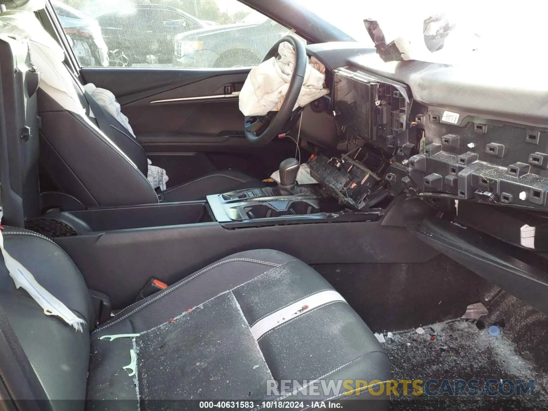 5 fotografías del automóvil dañado 4T1DAACK5SU501765 TOYOTA CAMRY 2025