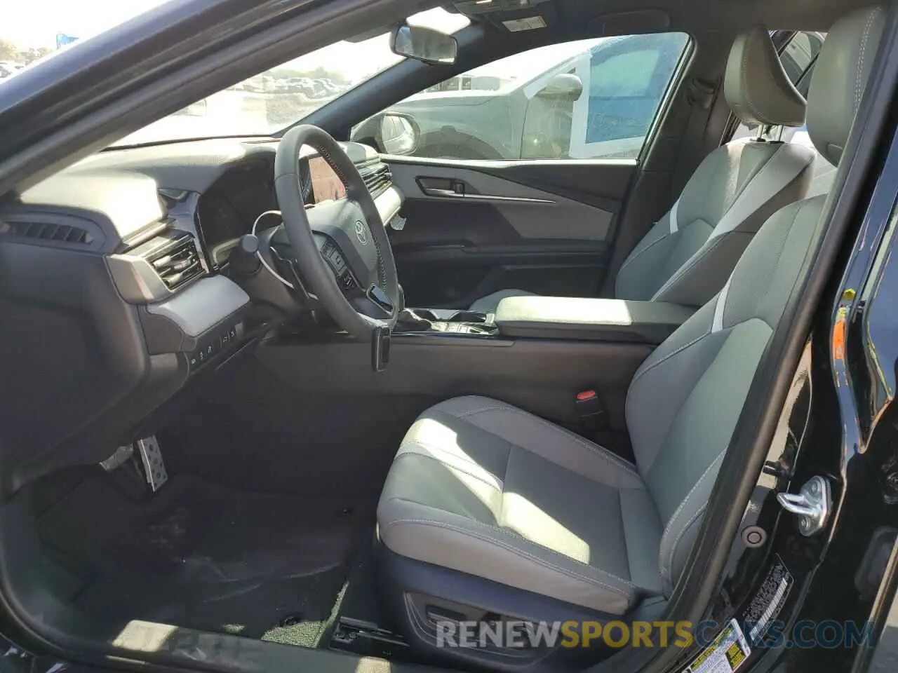 7 fotografías del automóvil dañado 4T1DAACK5SU506142 TOYOTA CAMRY 2025