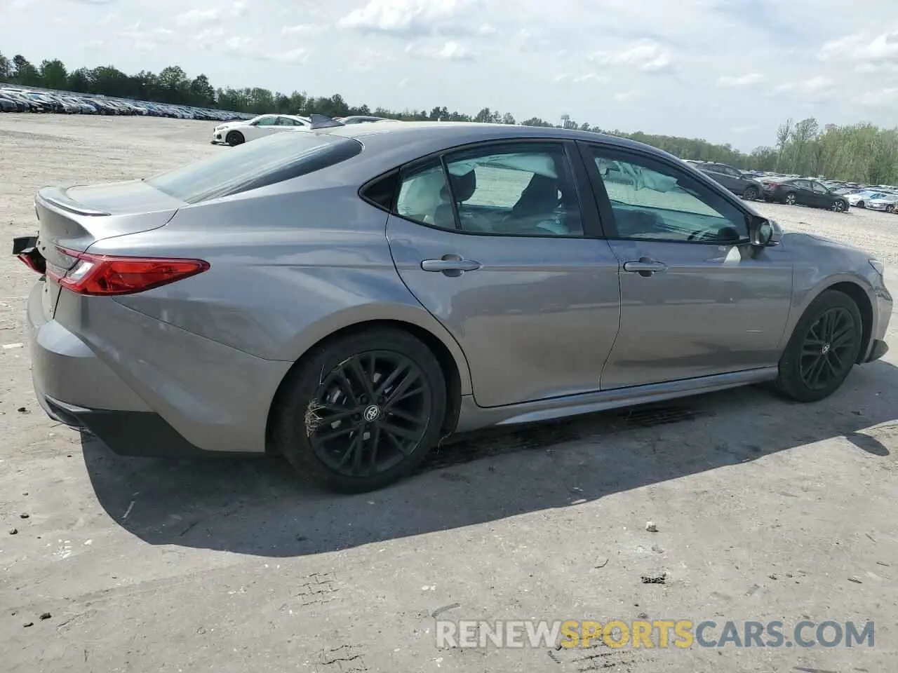 3 fotografías del automóvil dañado 4T1DAACK5SU514550 TOYOTA CAMRY 2025