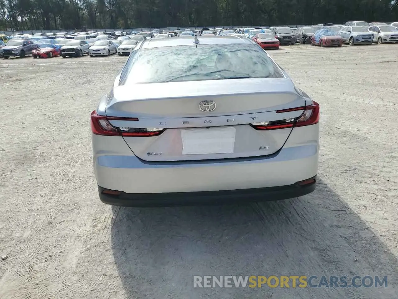 6 fotografías del automóvil dañado 4T1DAACK5SU518727 TOYOTA CAMRY 2025
