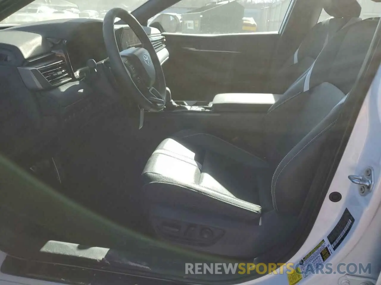 7 fotografías del automóvil dañado 4T1DAACK5SU519411 TOYOTA CAMRY 2025