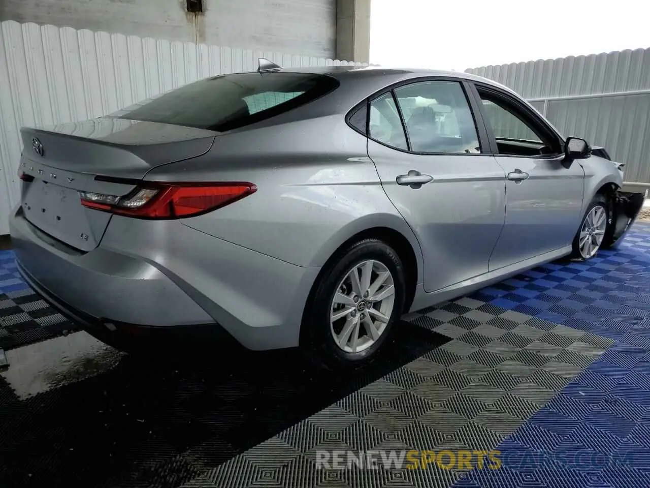 3 fotografías del automóvil dañado 4T1DAACK5SU522454 TOYOTA CAMRY 2025