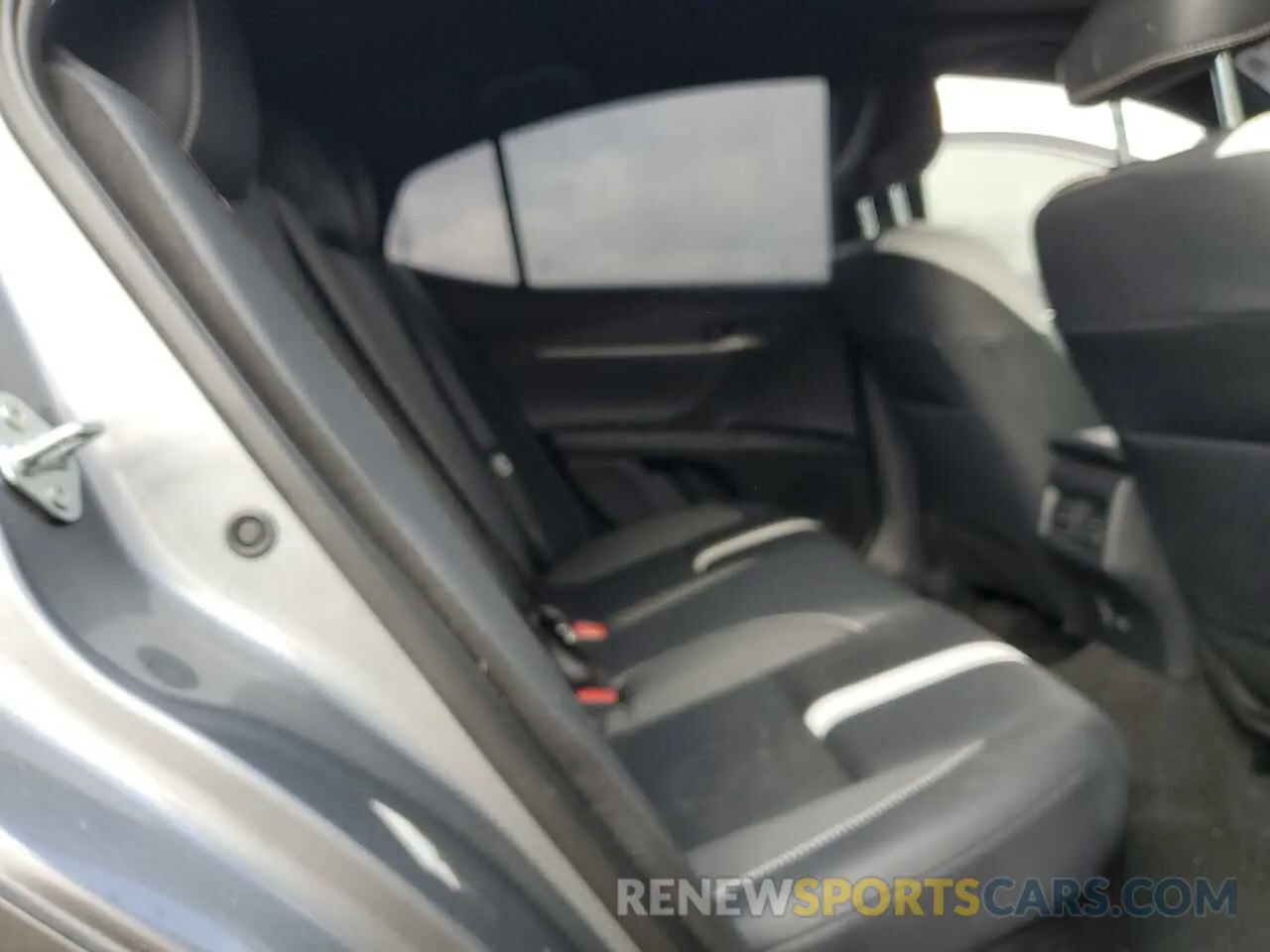 10 fotografías del automóvil dañado 4T1DAACK5SU527315 TOYOTA CAMRY 2025