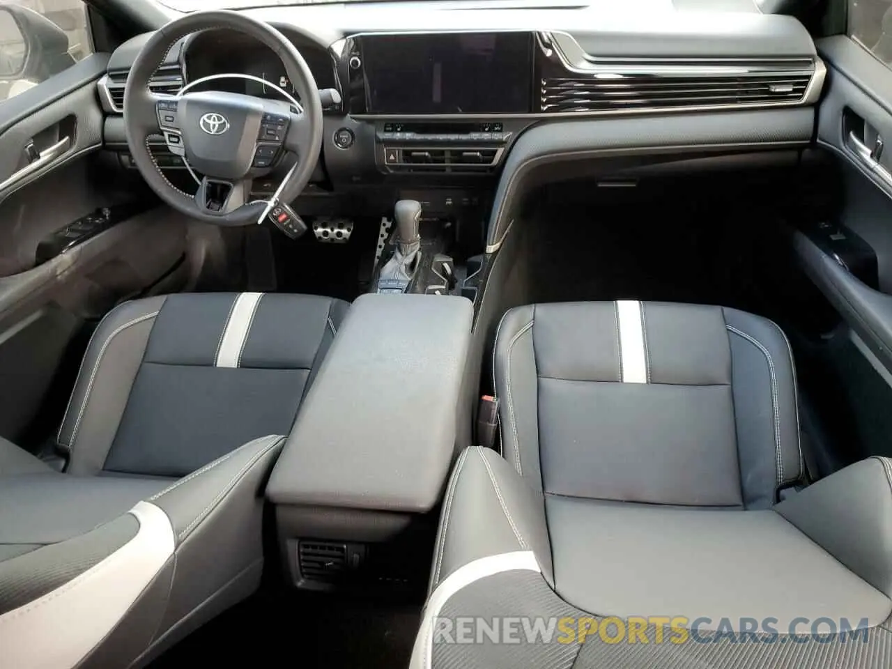 8 fotografías del automóvil dañado 4T1DAACK5SU527315 TOYOTA CAMRY 2025